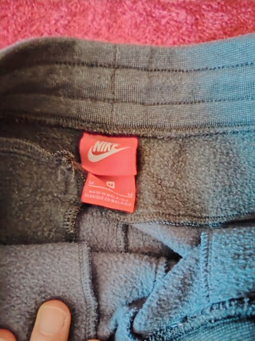 Три долнища на Nike размер М