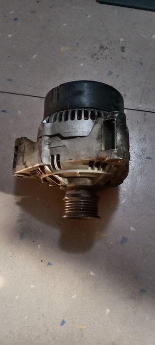 Генератор Мерседес 210,111й