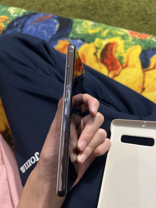 Самсунг s10 pluse(samsung)