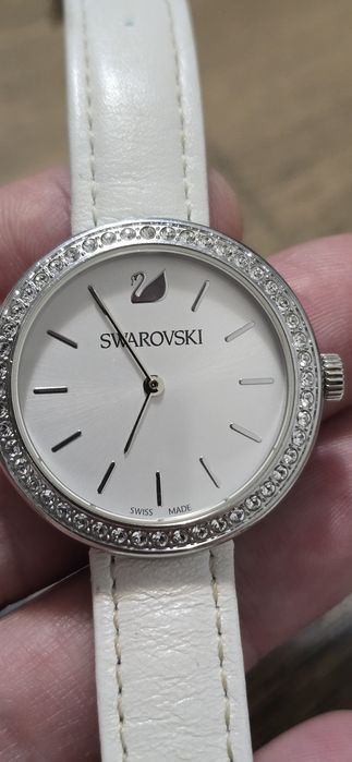 Ceas Swarovski  si CK pentru dama.