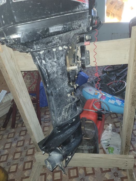 Продаётся лодочный мотор мереури 30