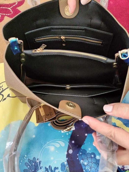 Новая кожаная сумка