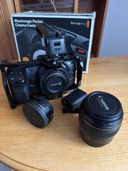 Blackmagic Pocket Cinema Camera 4K + obiectiv Canon 85mm 1.8 + Viltrox MFT + cage