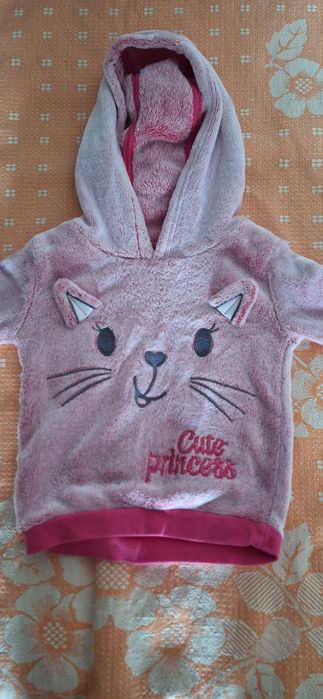 Продам кофточки на осень до 5 лет