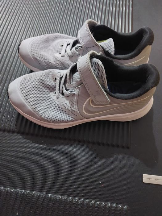 Adidași Nike fetiță