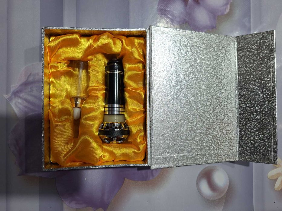 Подарок Очиститель воздуха в автомобиль.