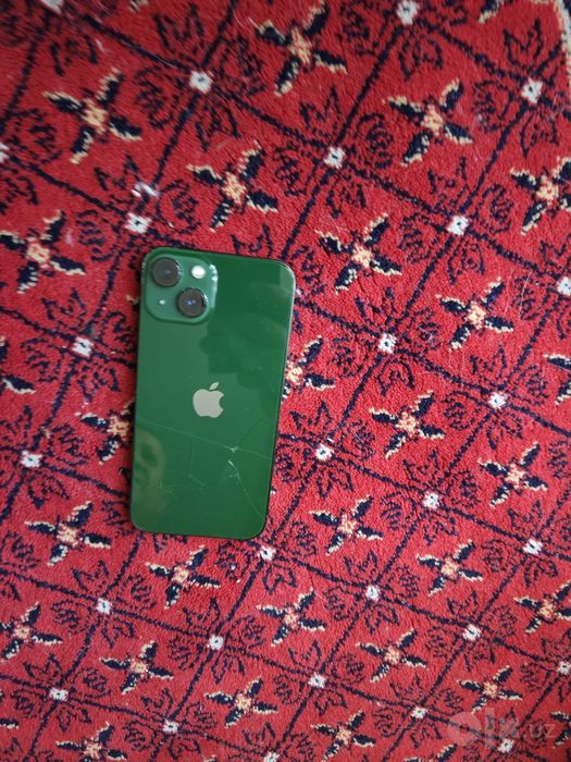 Айфон 13,128,iOS 26,родной