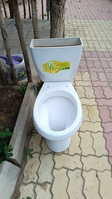 Продам унитаз б/у