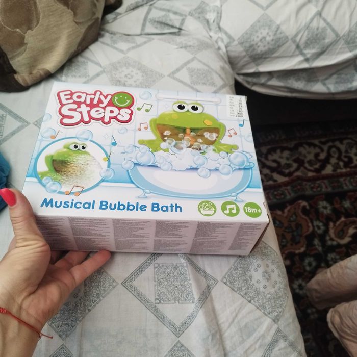 Водна играчка Пепко