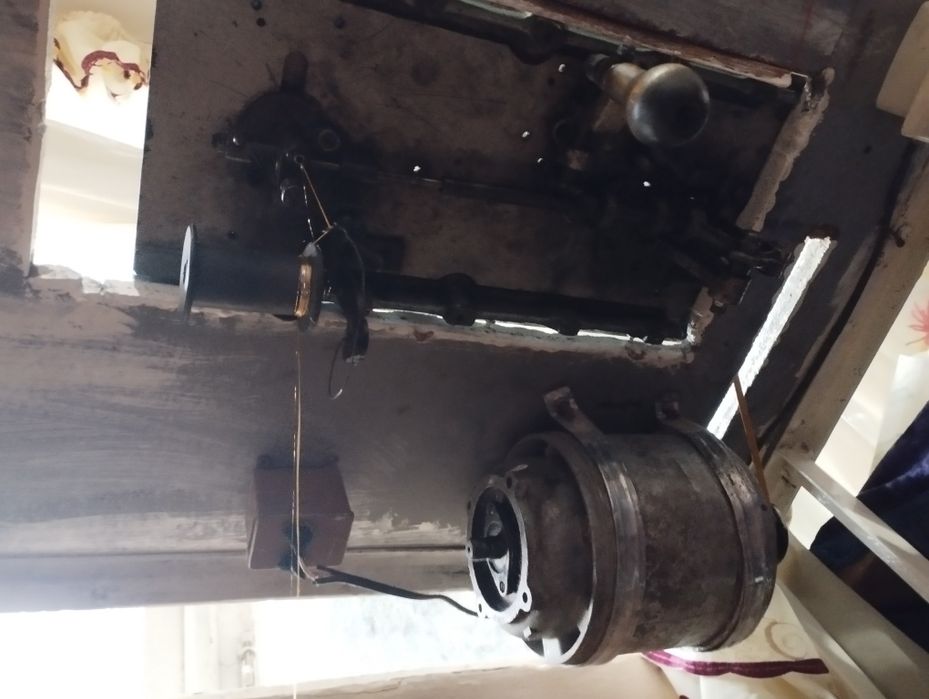 Pat mashinasi sotiladi.Продается тамбурная машинка