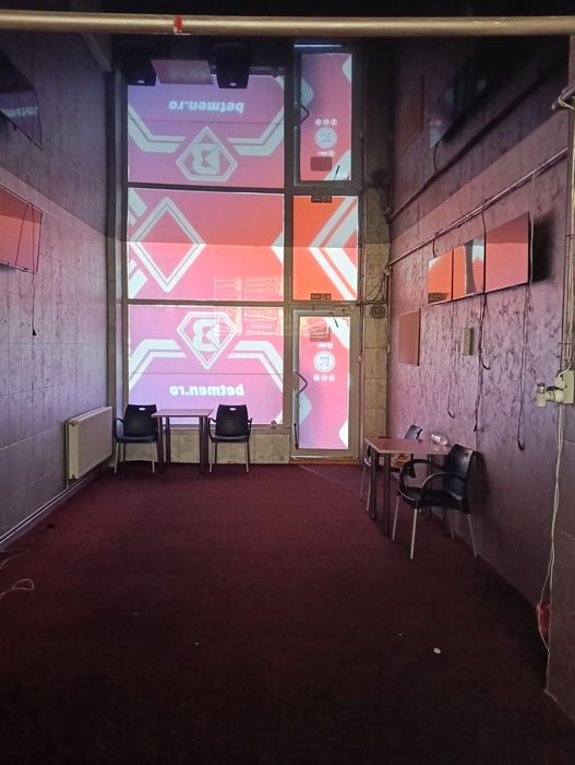 Inchiriere spatiu comercial zona cu vad, str. Lianelor