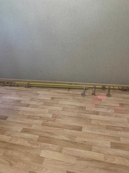 Продам гардины 2-х метровые