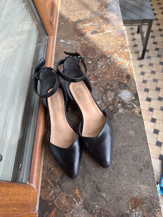 Туфли/босоножки размер 38 от Массима