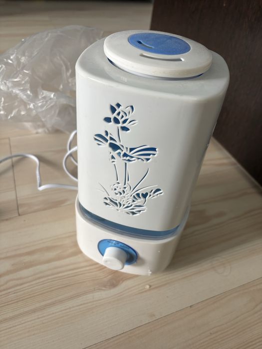 Продам увлажнитель воздуха