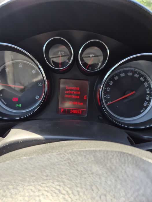 Opel insignia automat