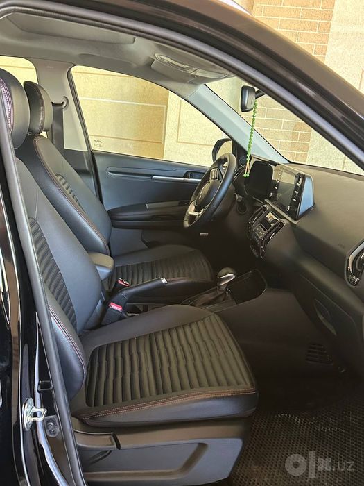 Kia Sonet 1.5 yangi