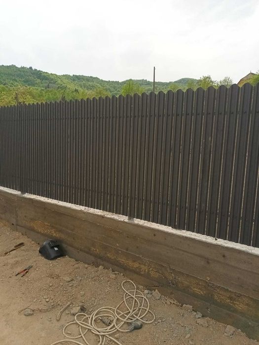 Garduri din sipca metalica, panou stil jaluzele, tabla, plasa si BCA