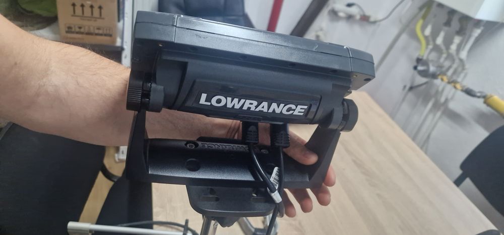 Sonar Lowrance Hook 7X pescuit fox