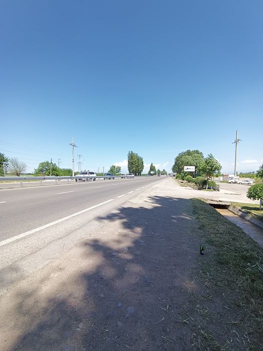 Nejiloy нотурар бино tayor biznes 26 sotih yer  daromadli srochna sotl