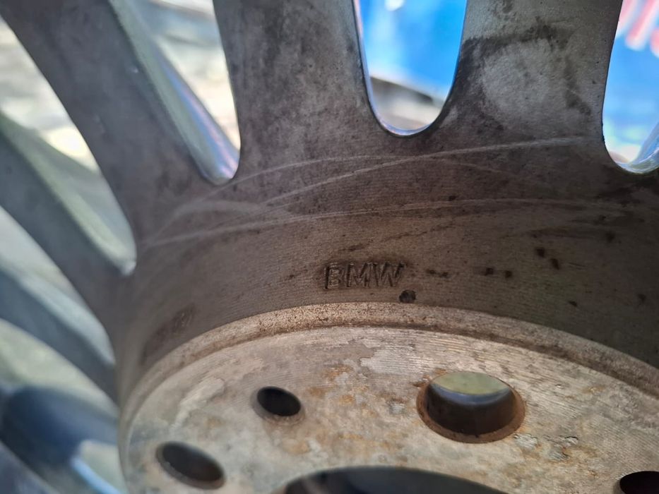 Продам диски Б/У на БМВ