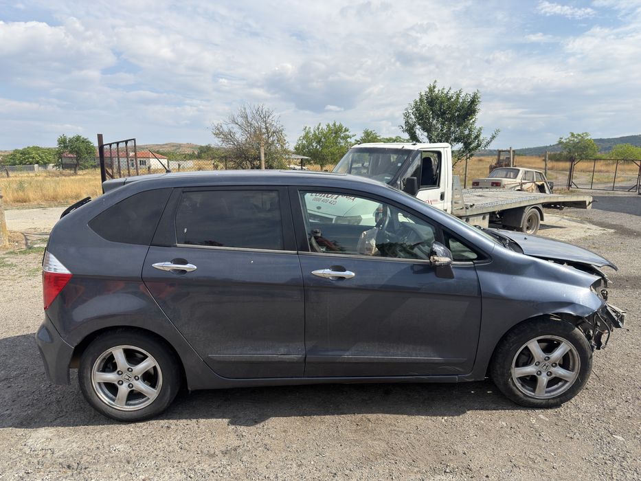 Honda FR V/Хонда Фр В(2004г. 2.0i 110kw ) на части