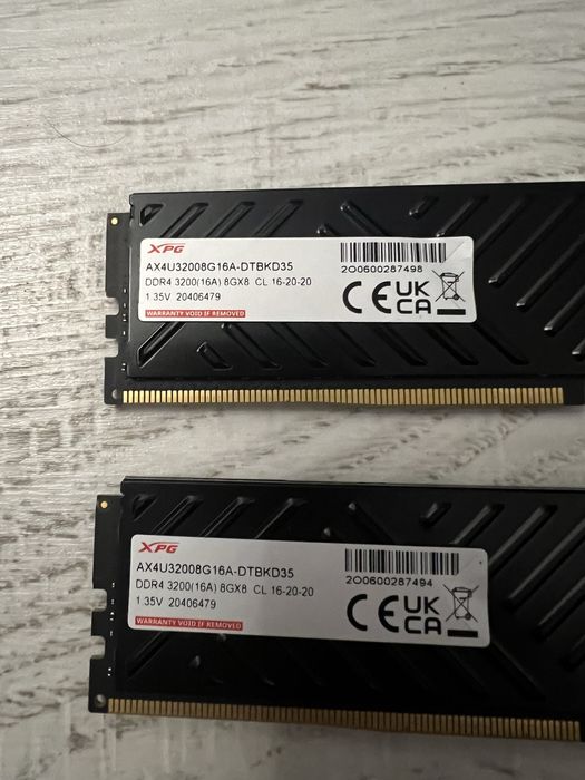 XPG 2x8 GB Ram памет DDR4 3200Mhz