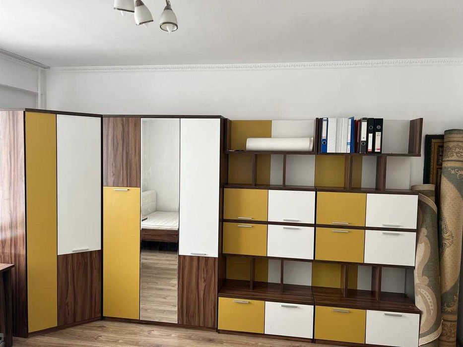 Продам стенку 60000тг