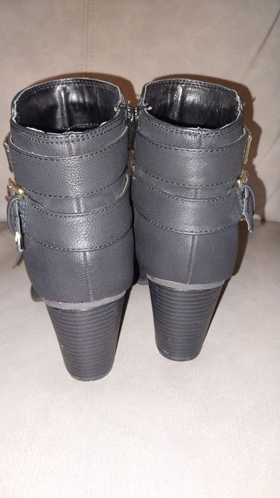 Guess Botine Dama Cu Toc