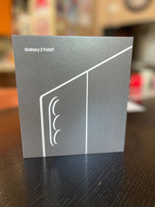 Чисто Нов! Неразопакован, Samsung Galaxy Z Fold 7 Blue Shadow (Син), гаранция 36 месеца!