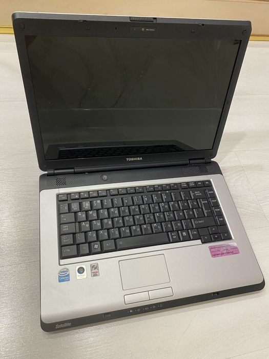 Продам ноутбук компьютер