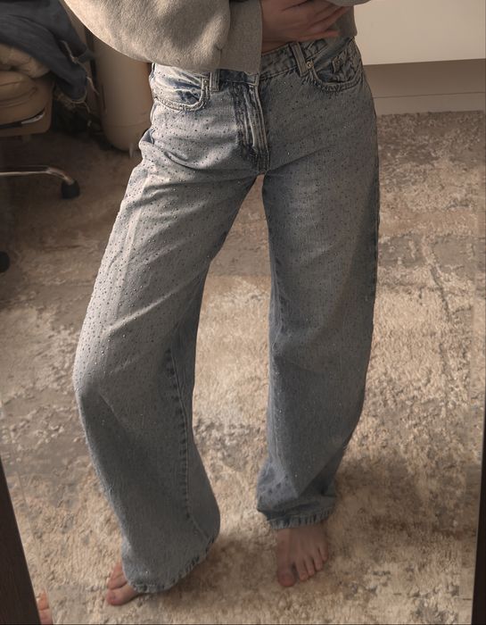 Джинсы со стразами