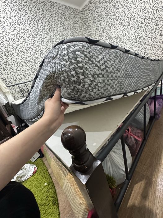Продам кровать 160*200