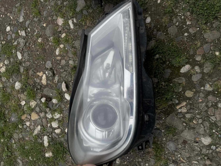 Mercedes c class facelift faruri