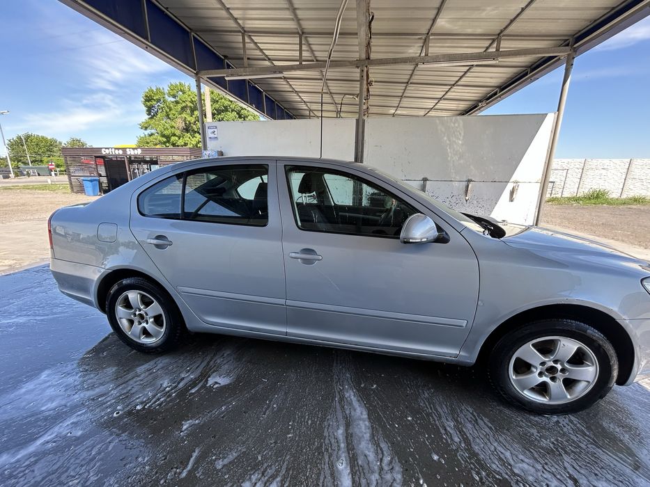 SKODA Octavia 2011 — imagine 3