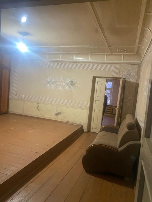 Uchastka 7 xona arenda