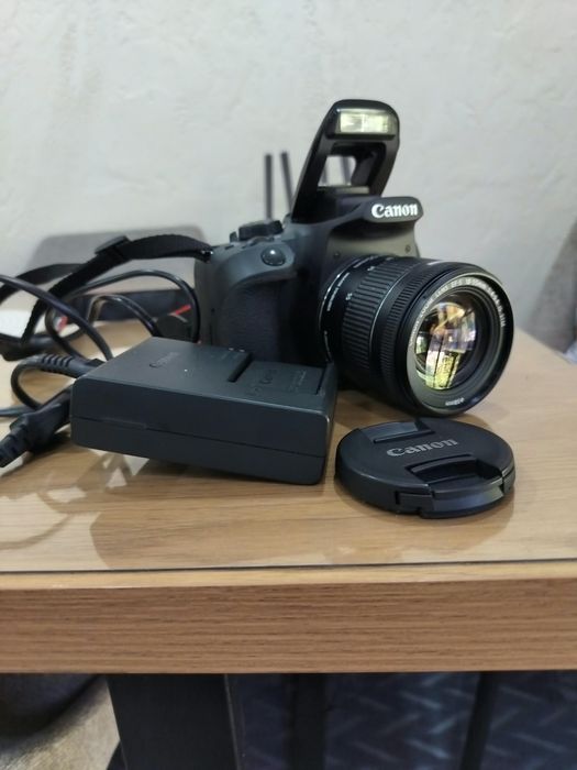 Canon EOS 850D +18-55 mm