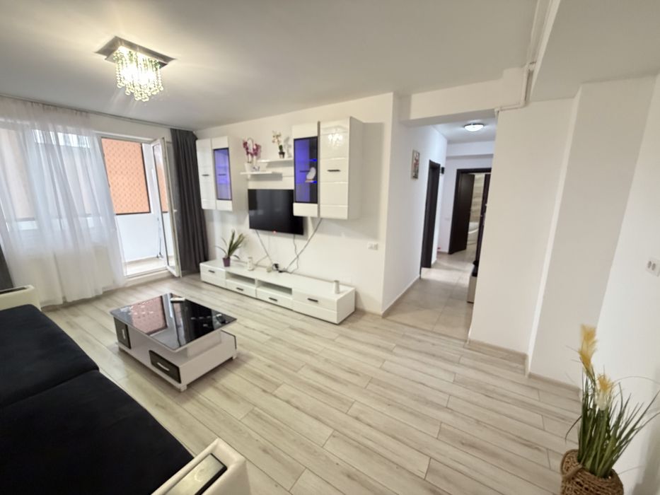 Regim hotelier 3 camere militari residence