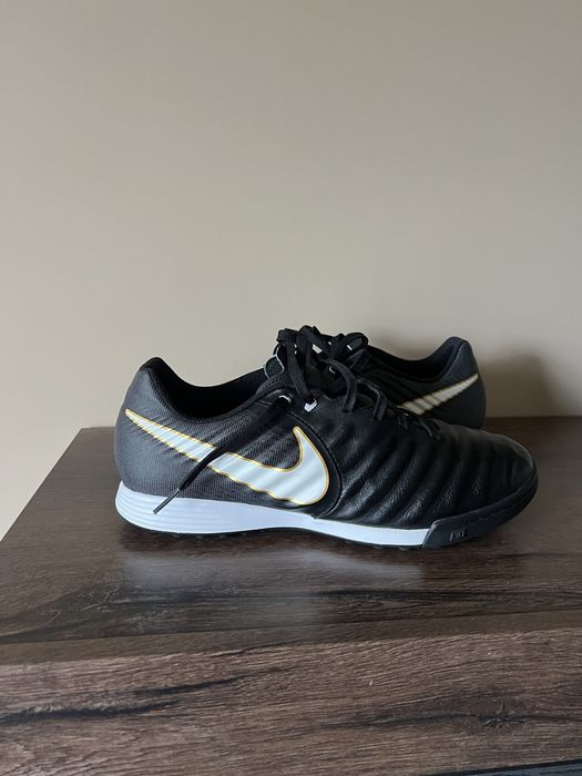 Nike tiempo x ligera