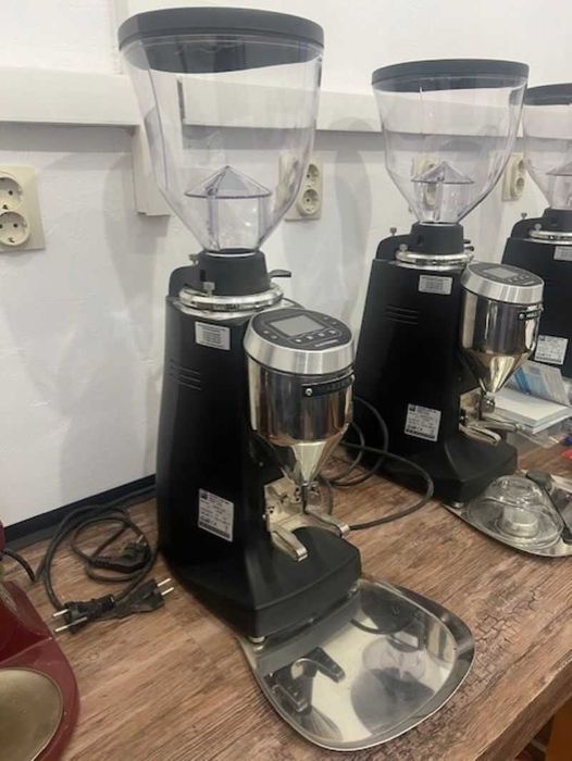 Професионална кафемелачка MAZZER MAJOR V electronic