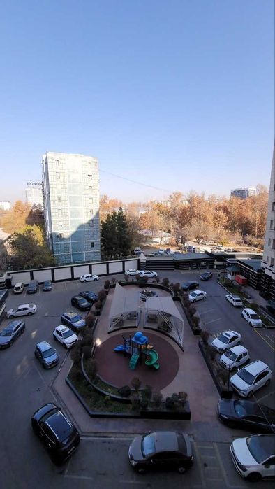 Юнусабад 13 квартал 2/5/13 ЖК "Мегаполис" напротив Мегапланет