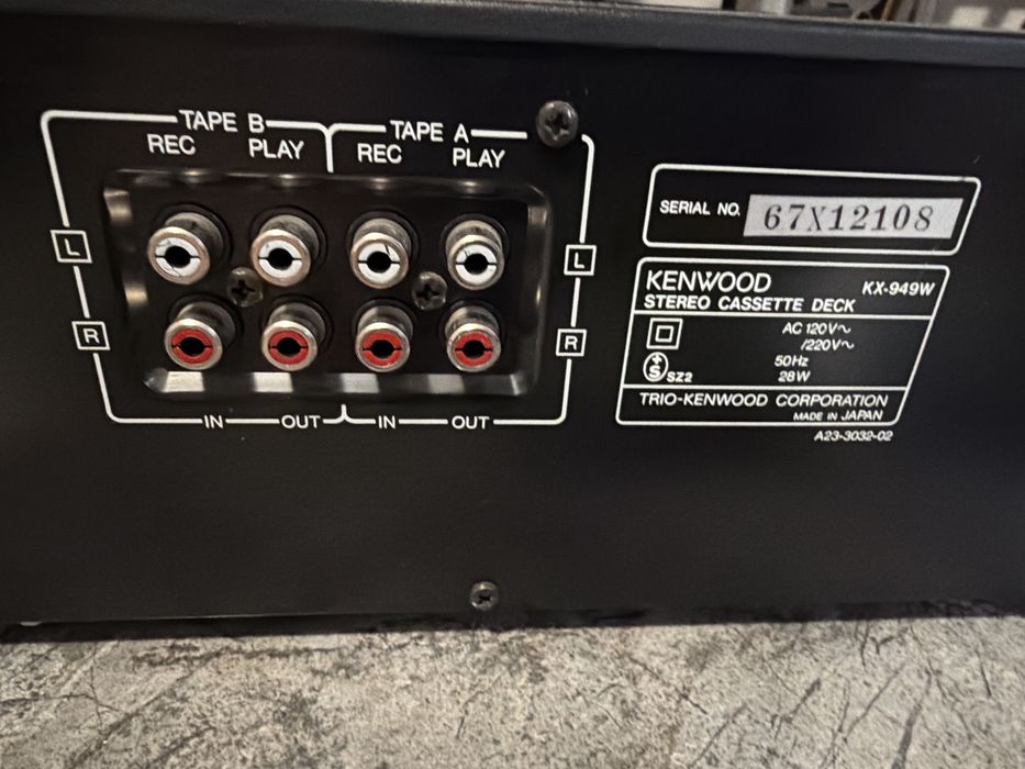 Deck kenwood defect