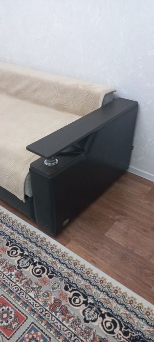 Диван в хорошем состоянии