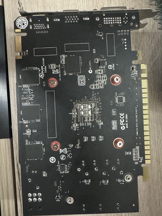 Видео карта рх 550 4 гб