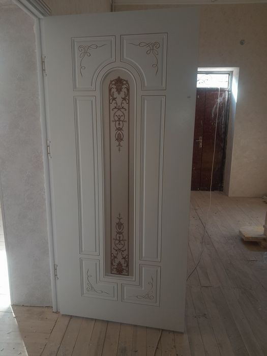 Установка межкомнатных дверей и замков  эшикларни урнатиш  урганч