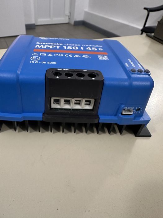 Vand Regulator de incarcare MPPT 150V 45A