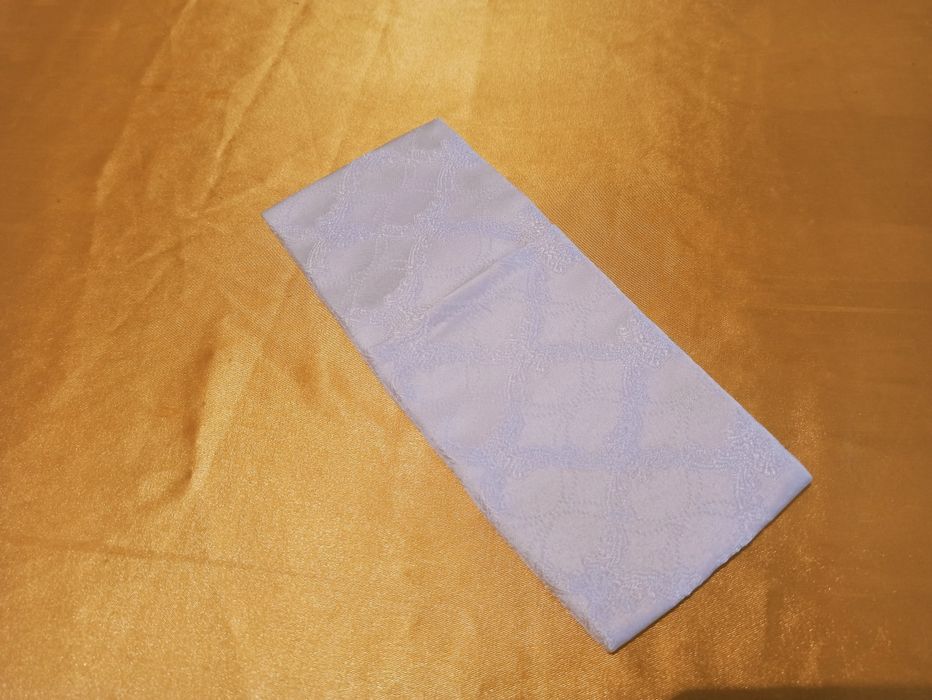 Куверты белого цвета