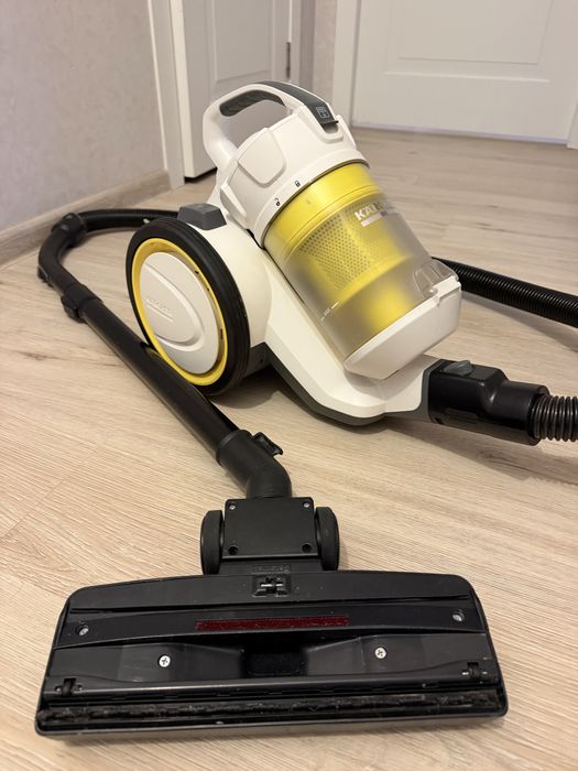 Продам пылесос karcher