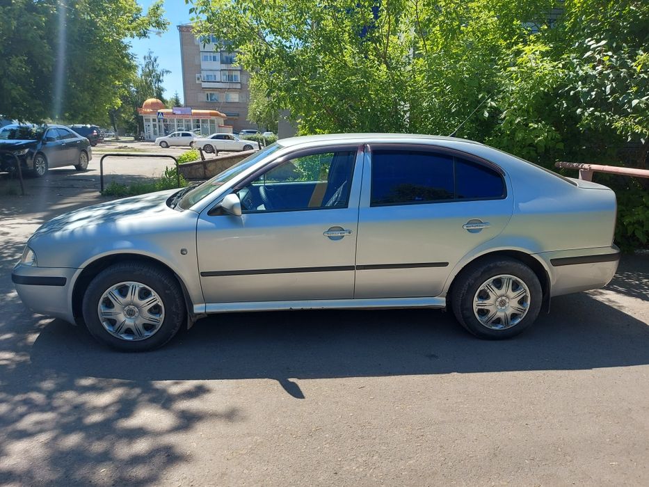 Автомобиль продам в хорошем состояний