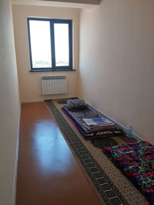 Keles karzinka 1 xona 300 y.e