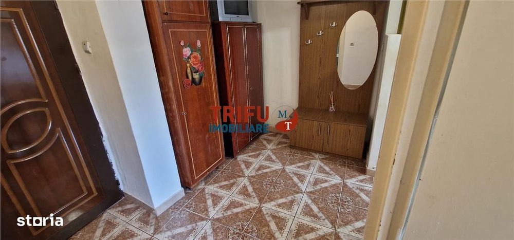 Garsoniera de vanzare etaj 3 Cetate